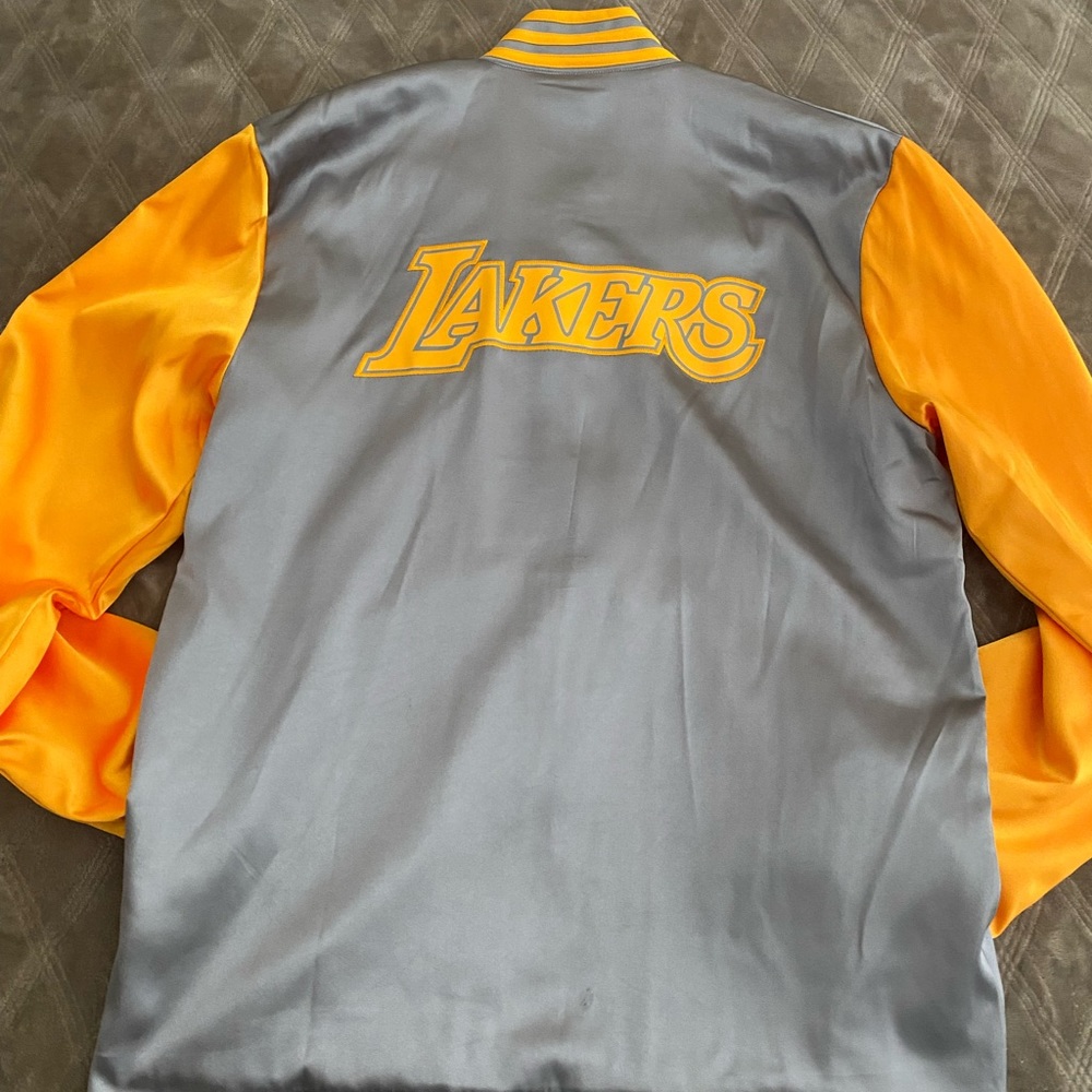 Adidas Lakers Varsity Jacket - Picture 2 of 3